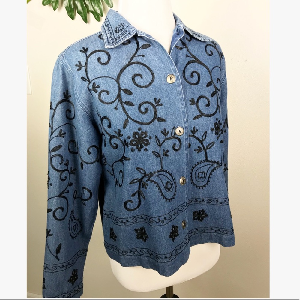 Vintage Studio Works Embroidered Denim Top - Picture 5 of 8